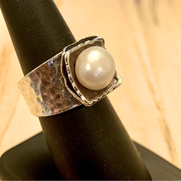 Silpada Hammered Freshwater Pearl Ring R0898 Retired size 7 - Picture 10 of 15